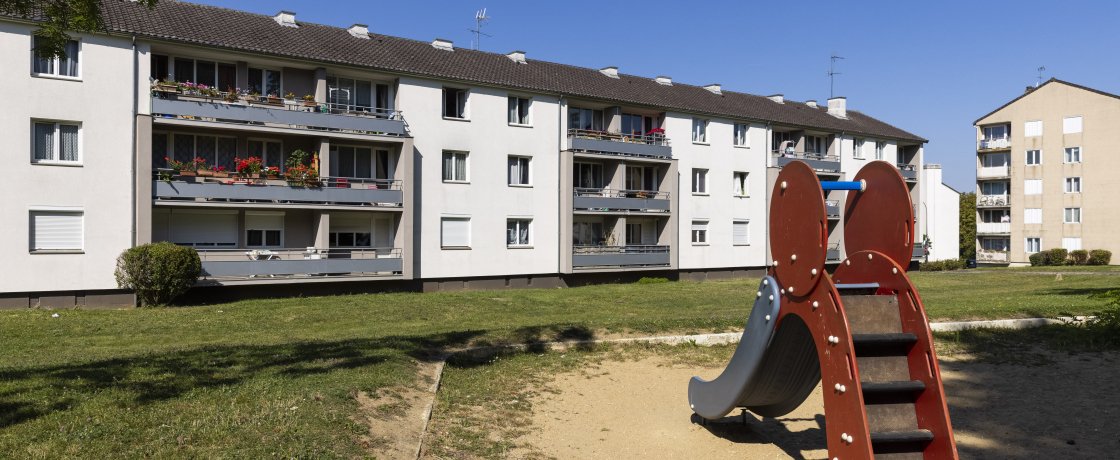 De nouveaux toits pour quatre immeubles du Domaine de Beauregard à La Celle Saint-Cloud !