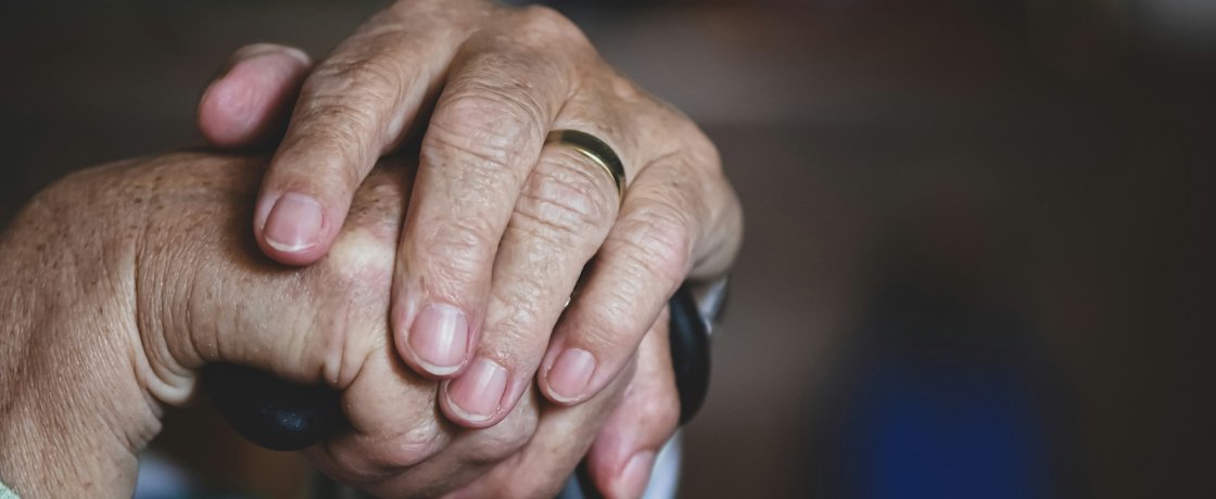 Vous avez plus de 65 ans ? Découvrez les dispositifs existants !