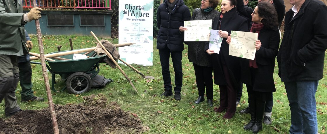 Elogie-Siemp, signataire de la Charte de l'Arbre de Paris